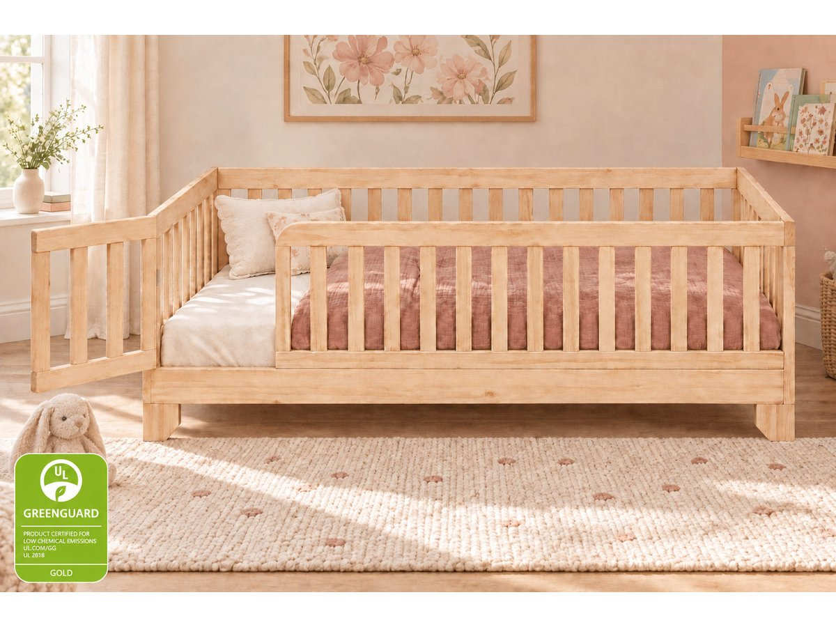 Luca Montessori style floor bed for toddlers with gate and rails