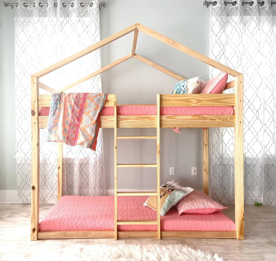 http://www.customkidsfurniture.com/cdn/shop/collections/Aiden-House-Bunk-Bed-Custom-Kids-Furniture-1610670006_1080x_5bd4a18b-d72d-4060-b772-458c47d25d50.webp?v=1692870966